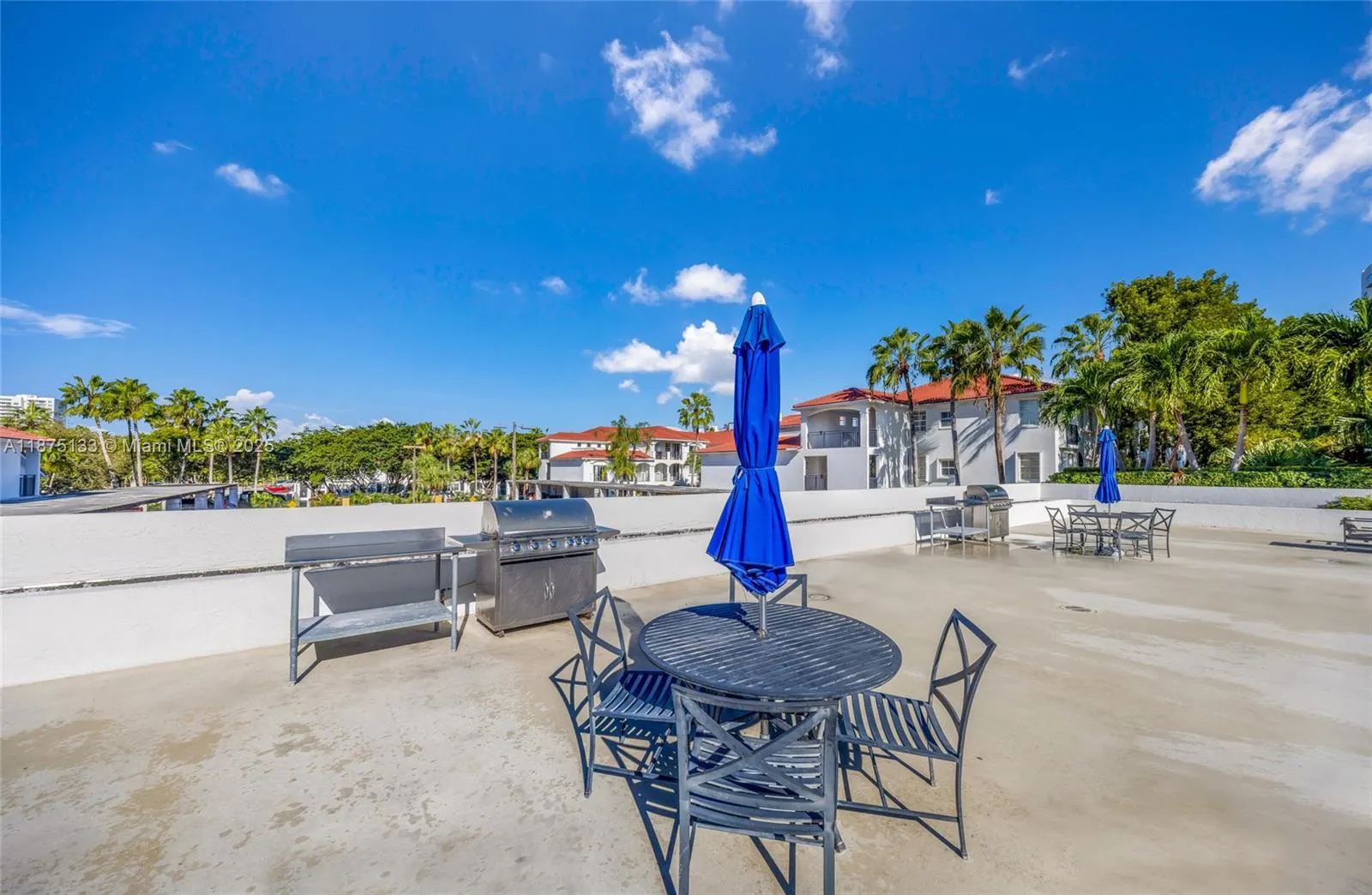 3245 NE 184 St, #13101