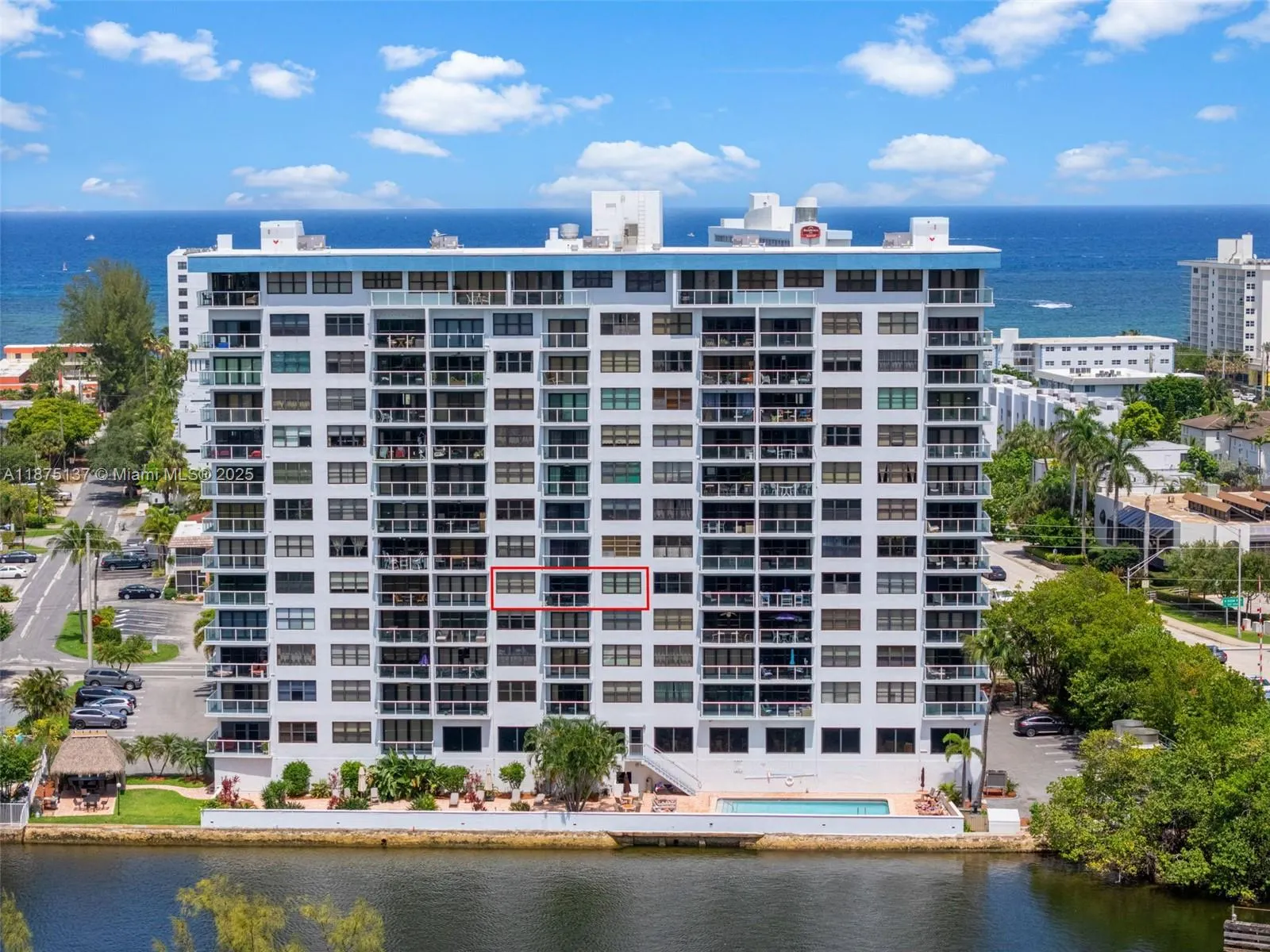 1401 N Riverside Dr, #604