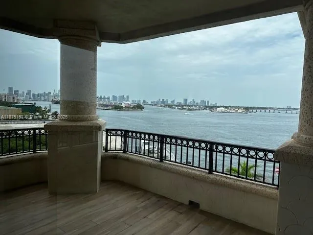 6800 Fisher Island Dr, #6871