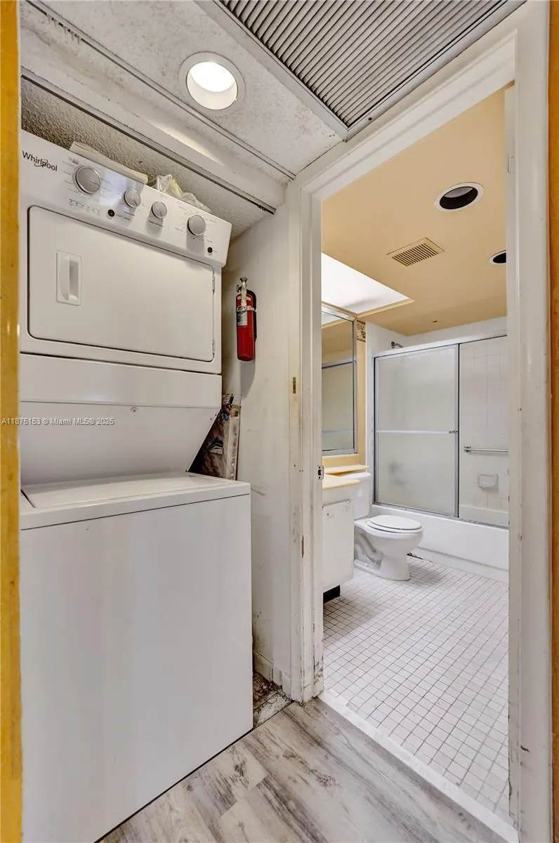 300 SW 130th Ter, #110B