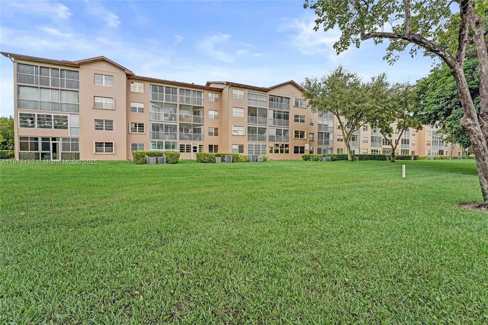 300 SW 130th Ter, #110B