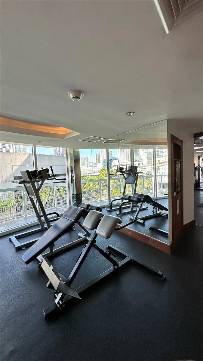 41 SE 5th St, #1104