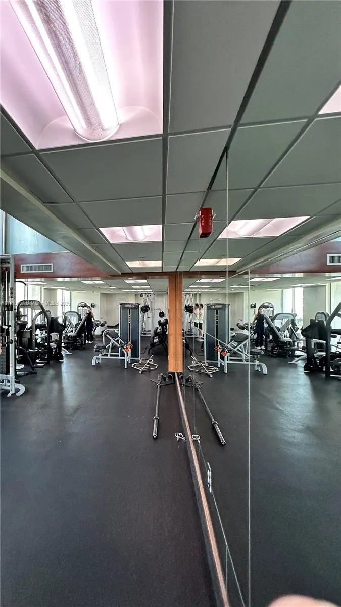 41 SE 5th St, #1104