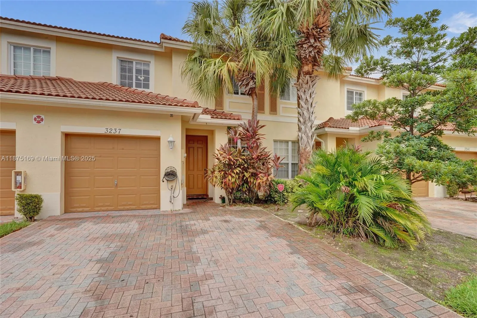 3237 NW 32nd Ter