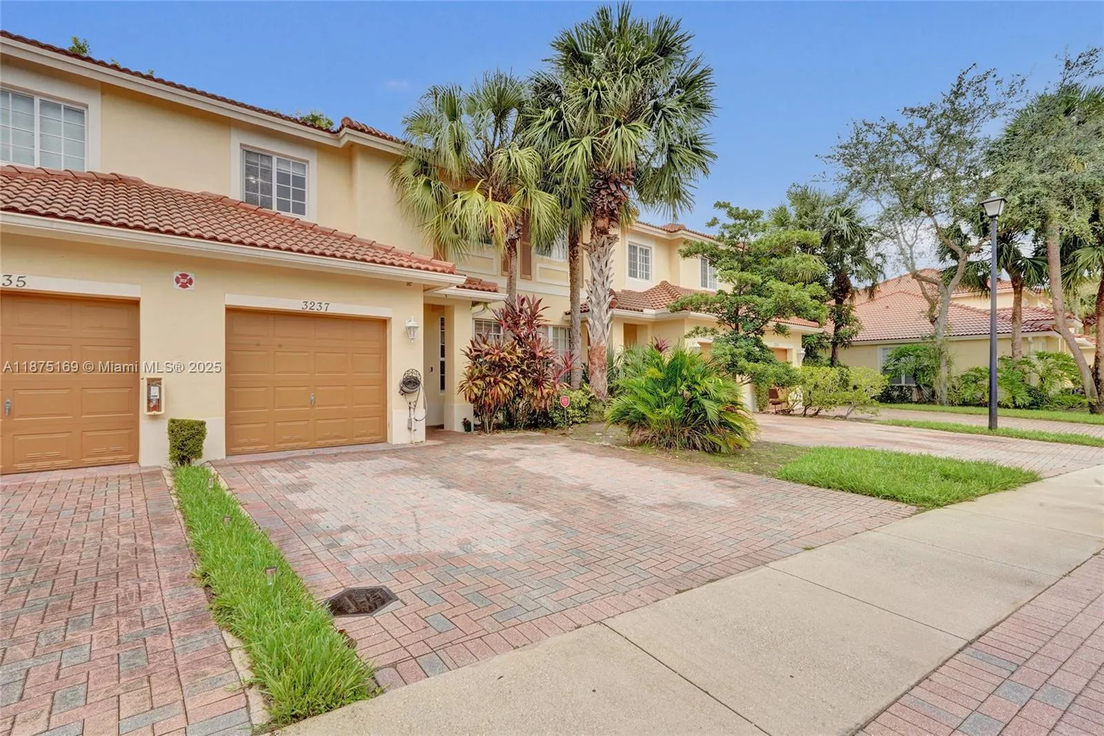 3237 NW 32nd Ter