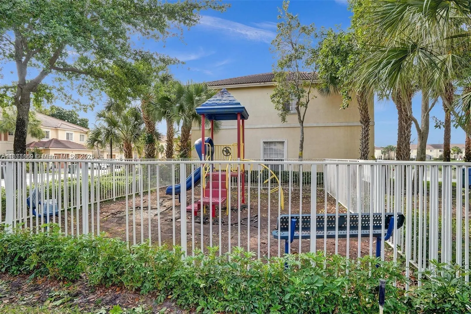 3237 NW 32nd Ter