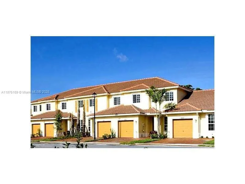 3237 NW 32nd Ter