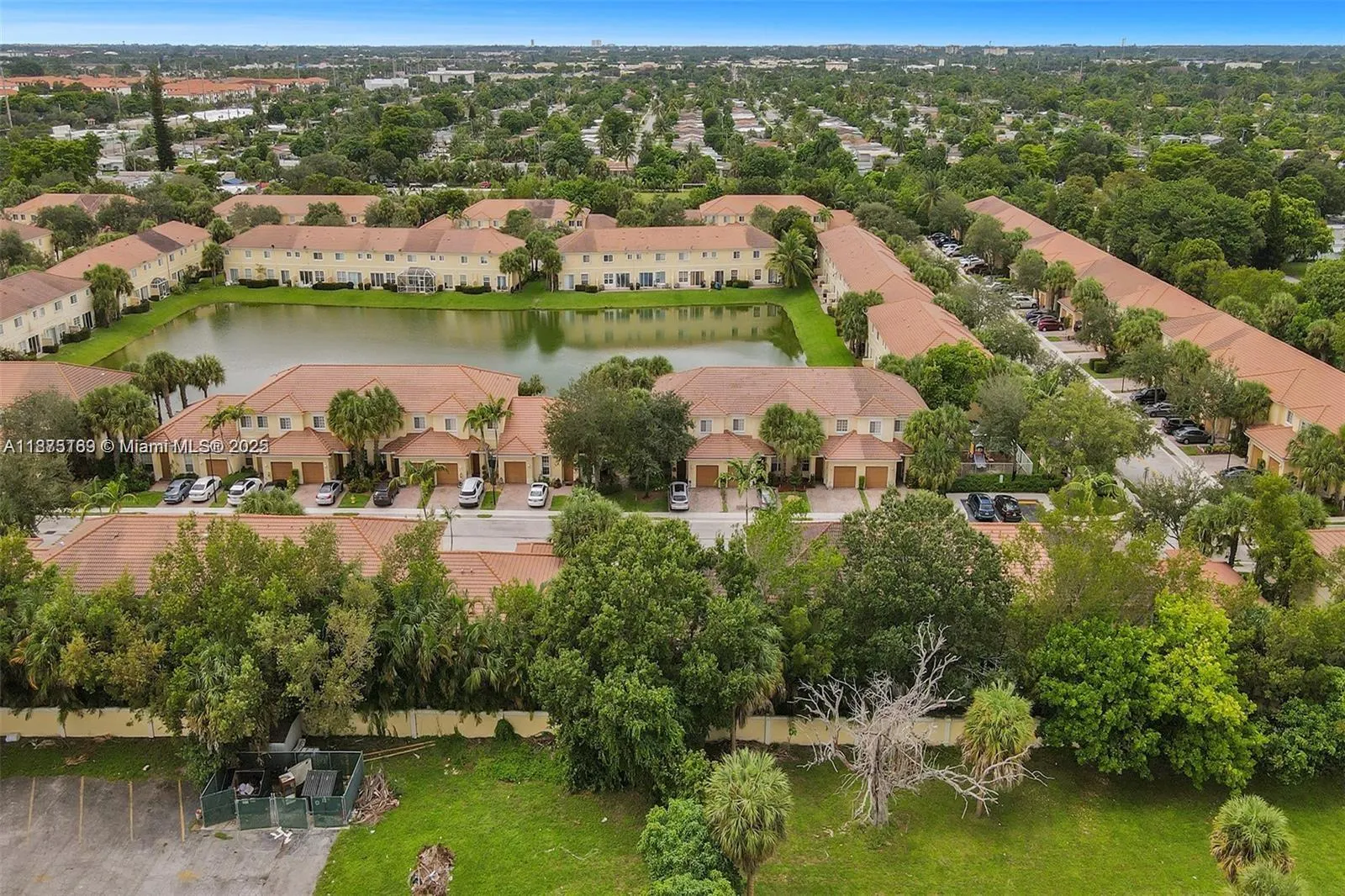 3237 NW 32nd Ter