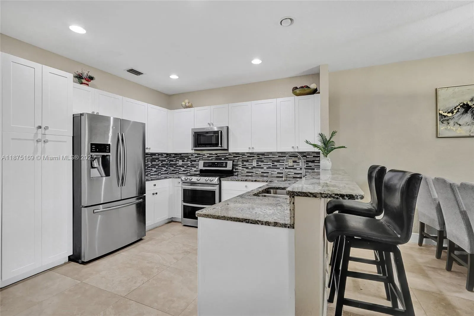 3237 NW 32nd Ter