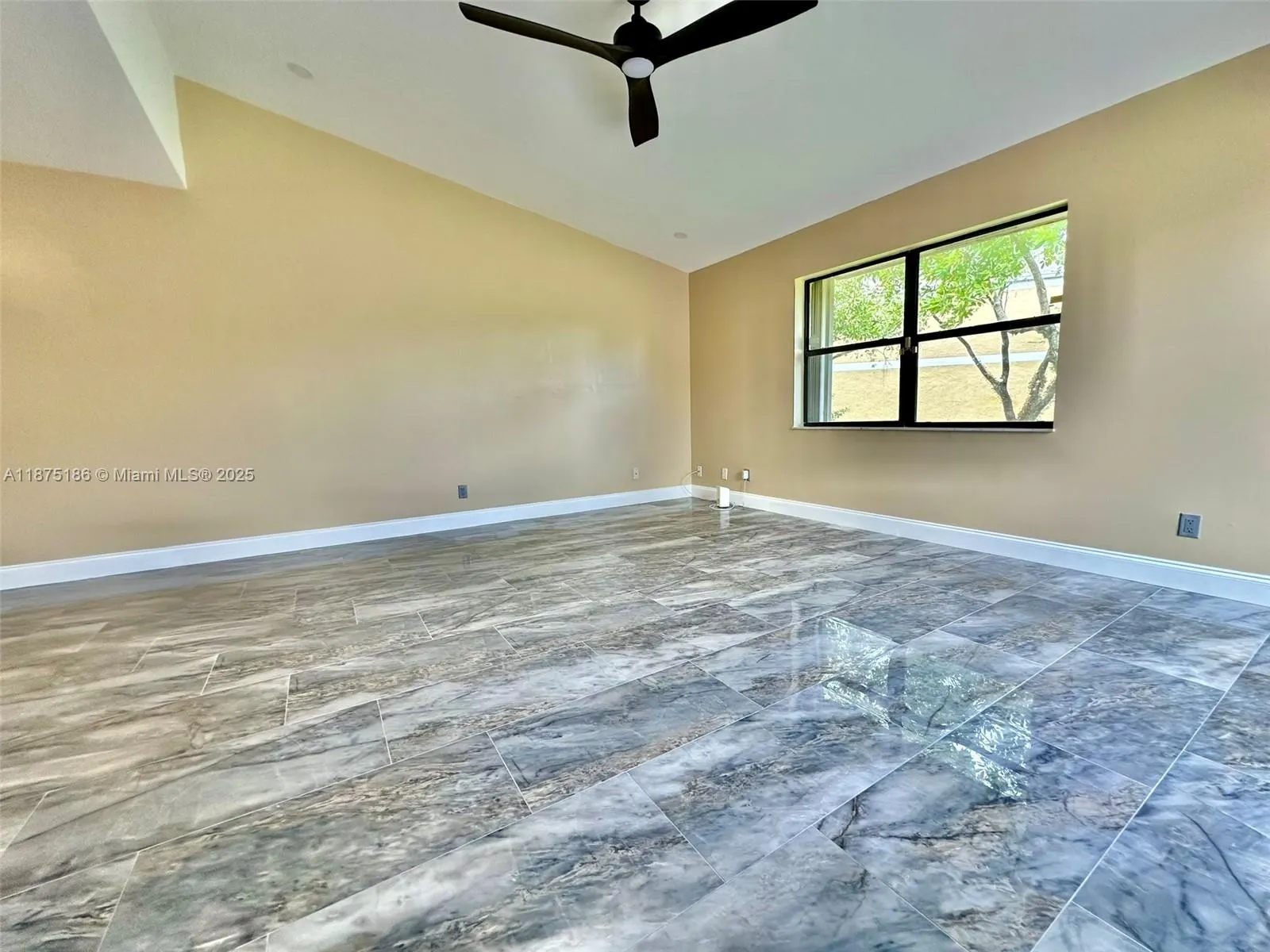 12307 NW 13th Ct