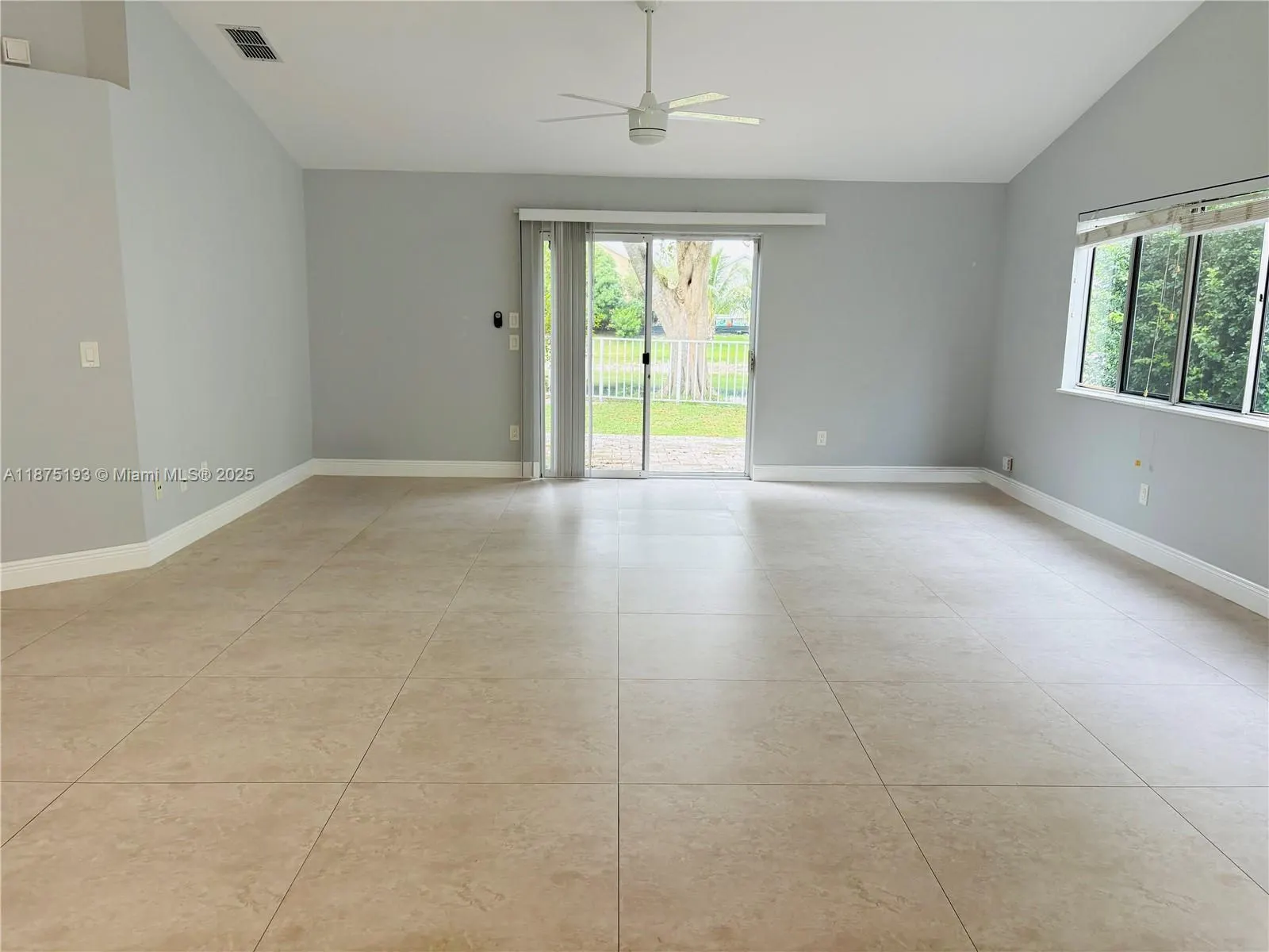 8579 Dynasty Dr, #8579