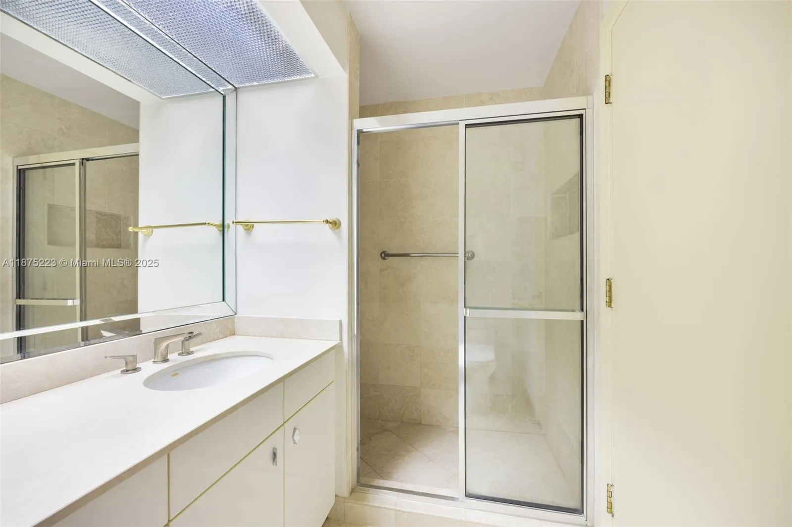 10101 Collins Ave, #5F