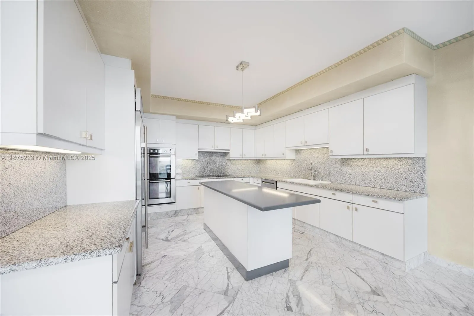10101 Collins Ave, #5F