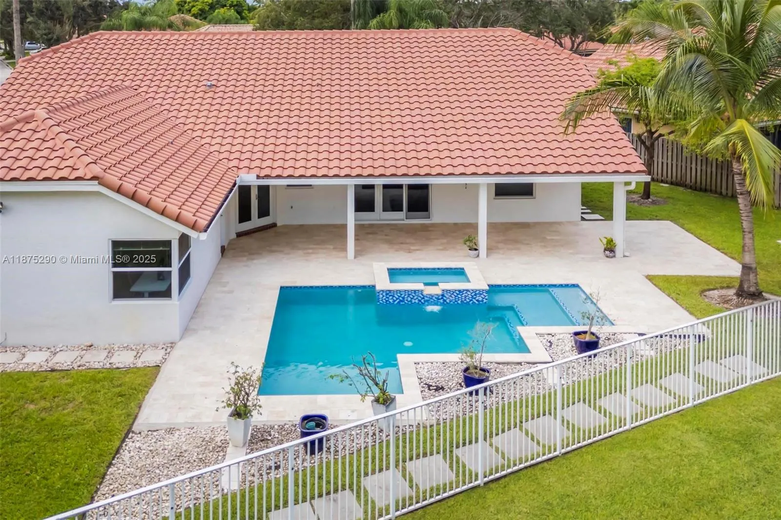 10901 NW 18th Dr