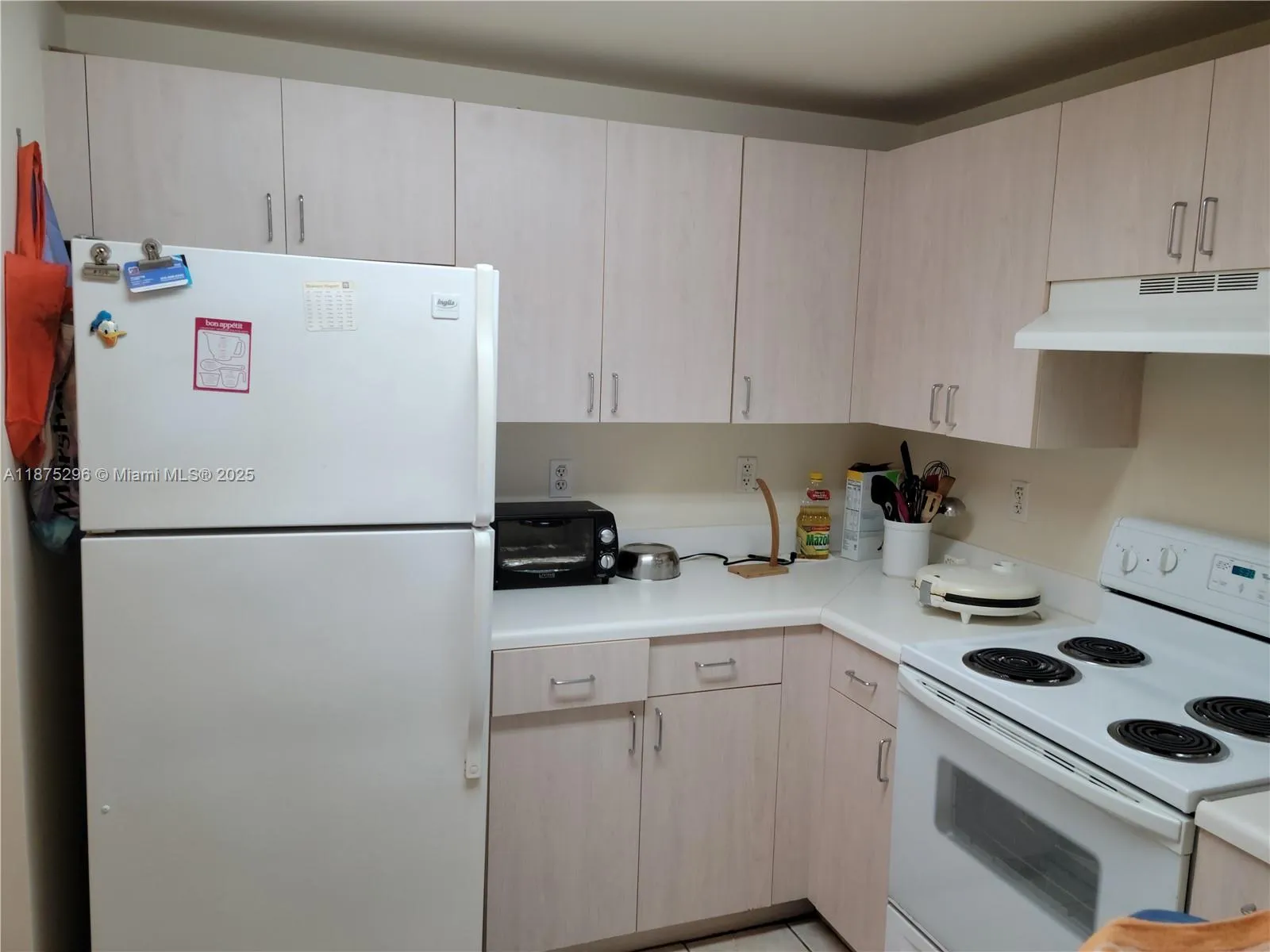 50 Menores Ave, #529