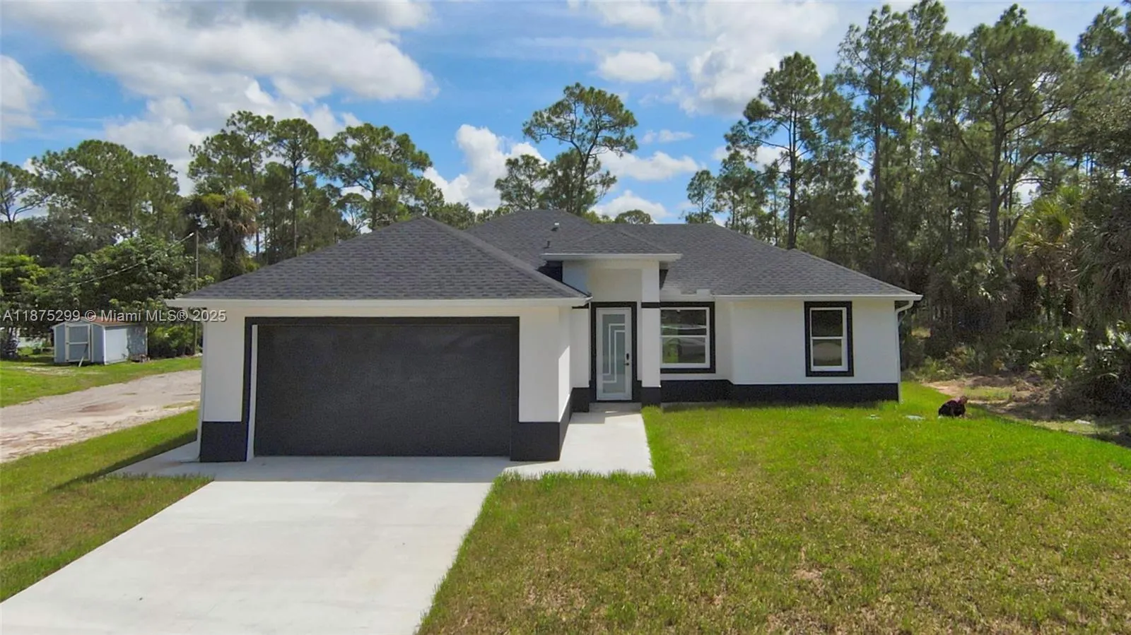 1416 W DESOTO AVE