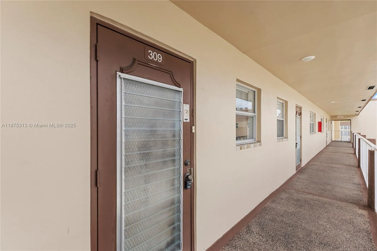8950 Sunrise Lakes Blvd, #309