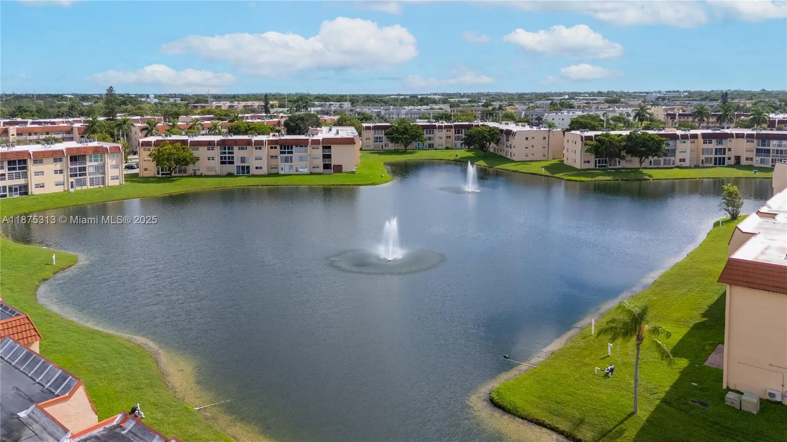 8950 Sunrise Lakes Blvd, #309