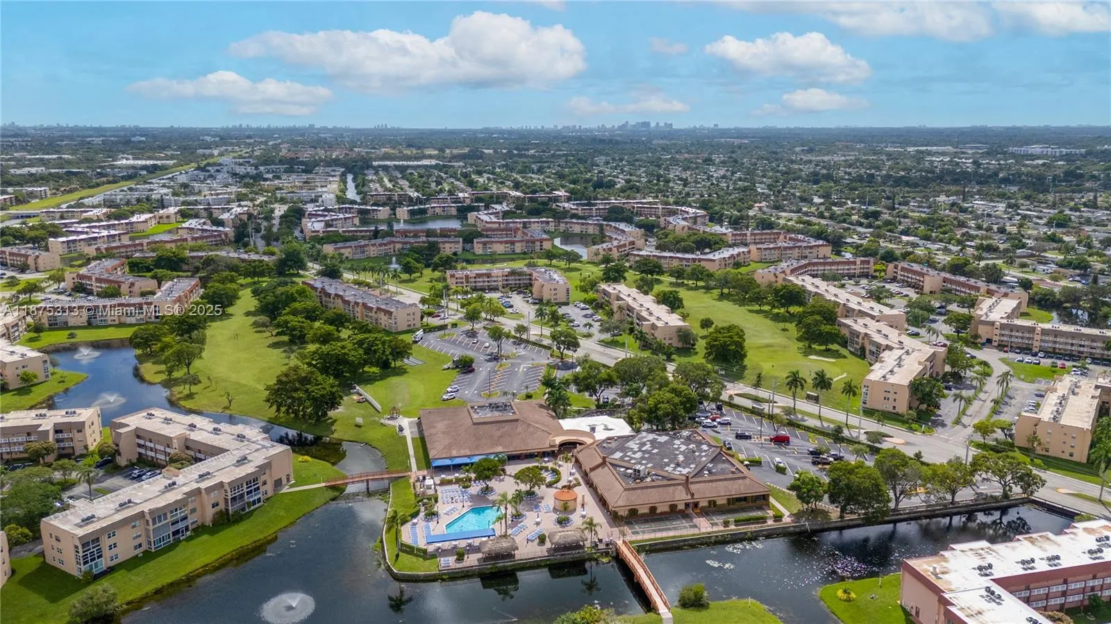 8950 Sunrise Lakes Blvd, #309