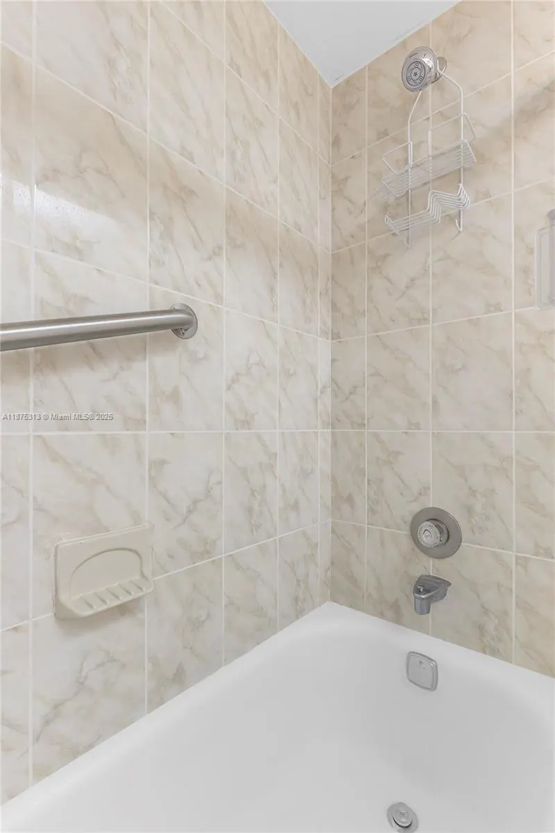 8950 Sunrise Lakes Blvd, #309