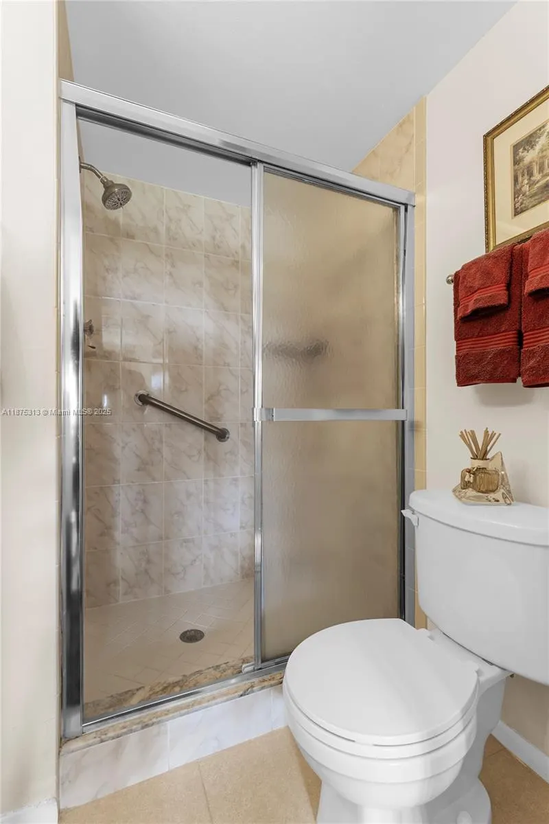 8950 Sunrise Lakes Blvd, #309