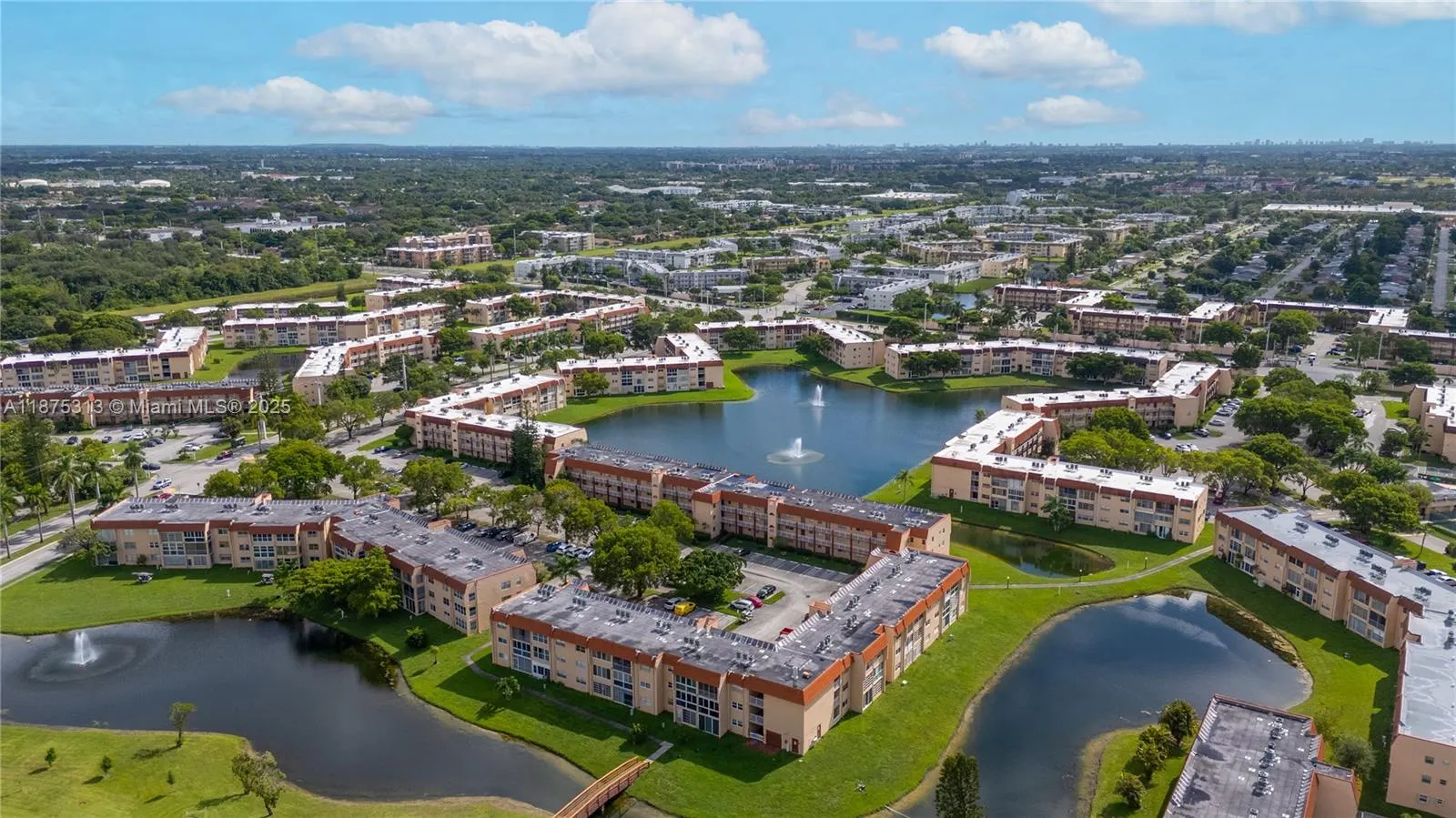 8950 Sunrise Lakes Blvd, #309