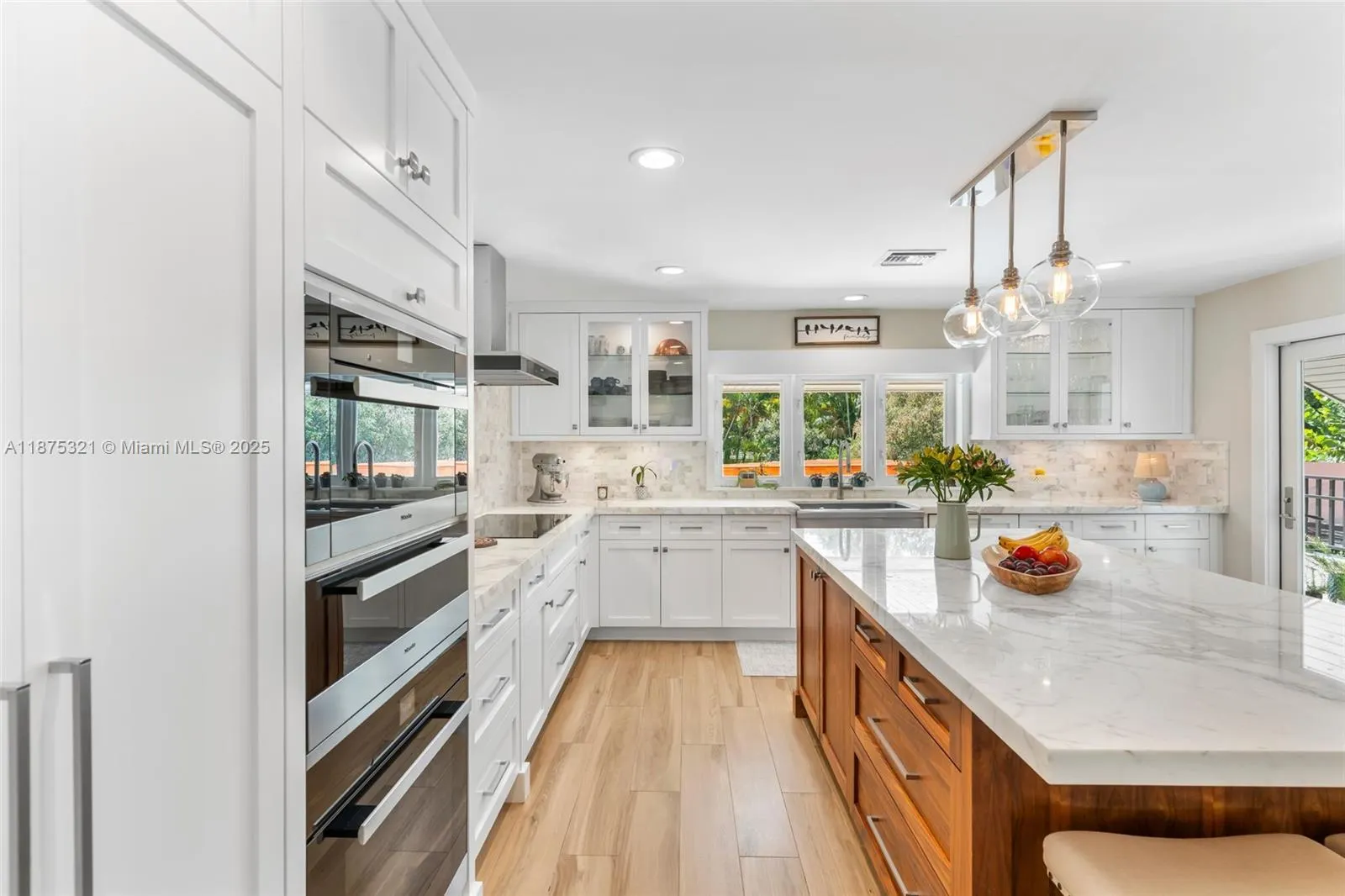 451 Ridge Rd