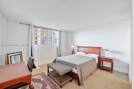 90 Edgewater Dr, #512