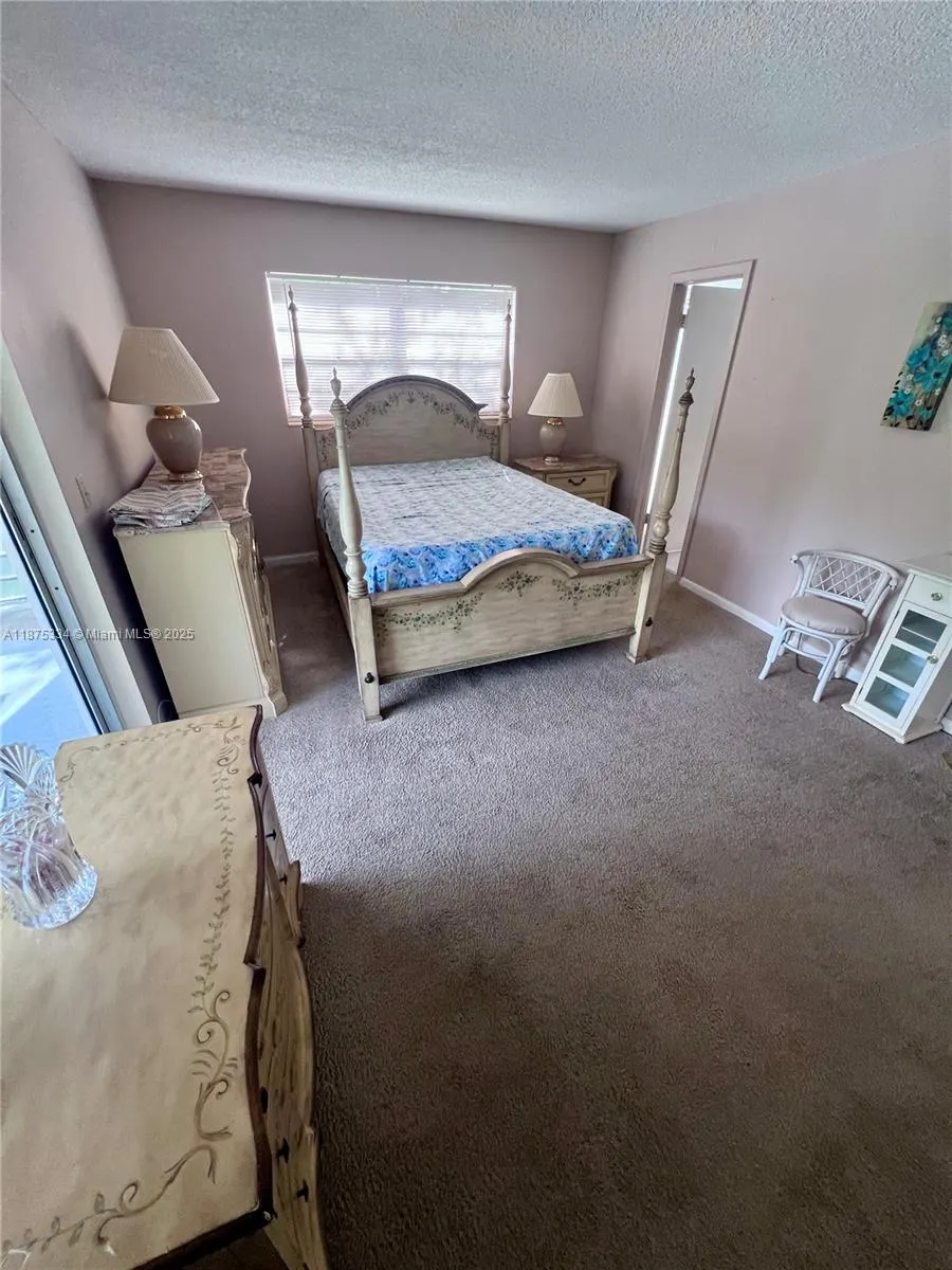 418 Sheffield Q, #418