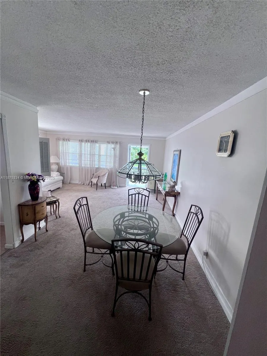 418 Sheffield Q, #418