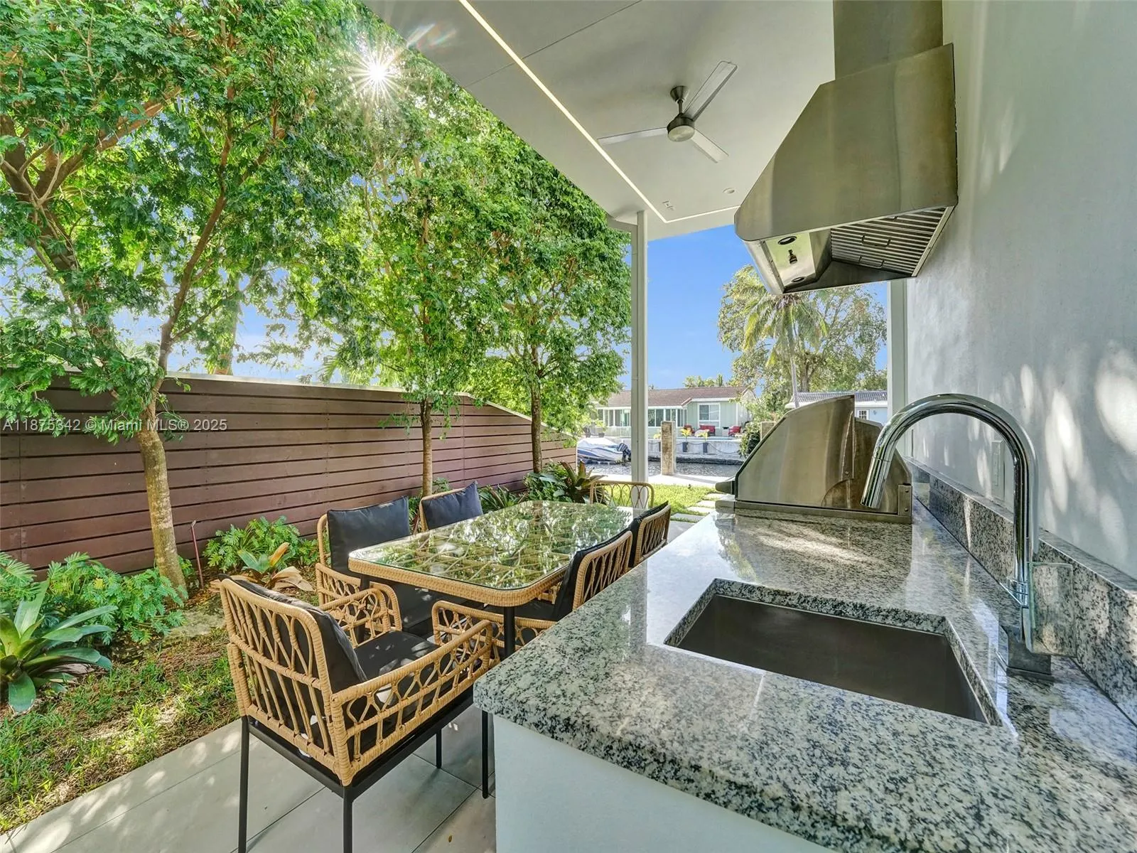 2217 NE 17th Ter