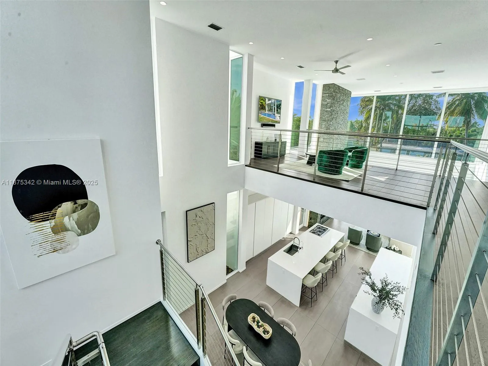 2217 NE 17th Ter