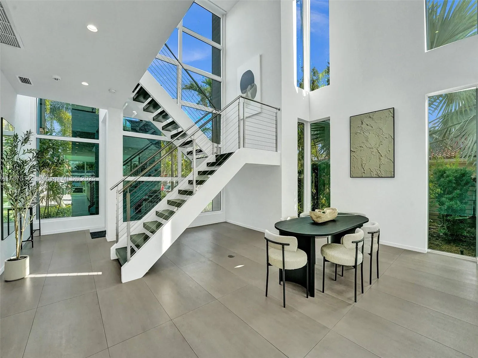 2217 NE 17th Ter