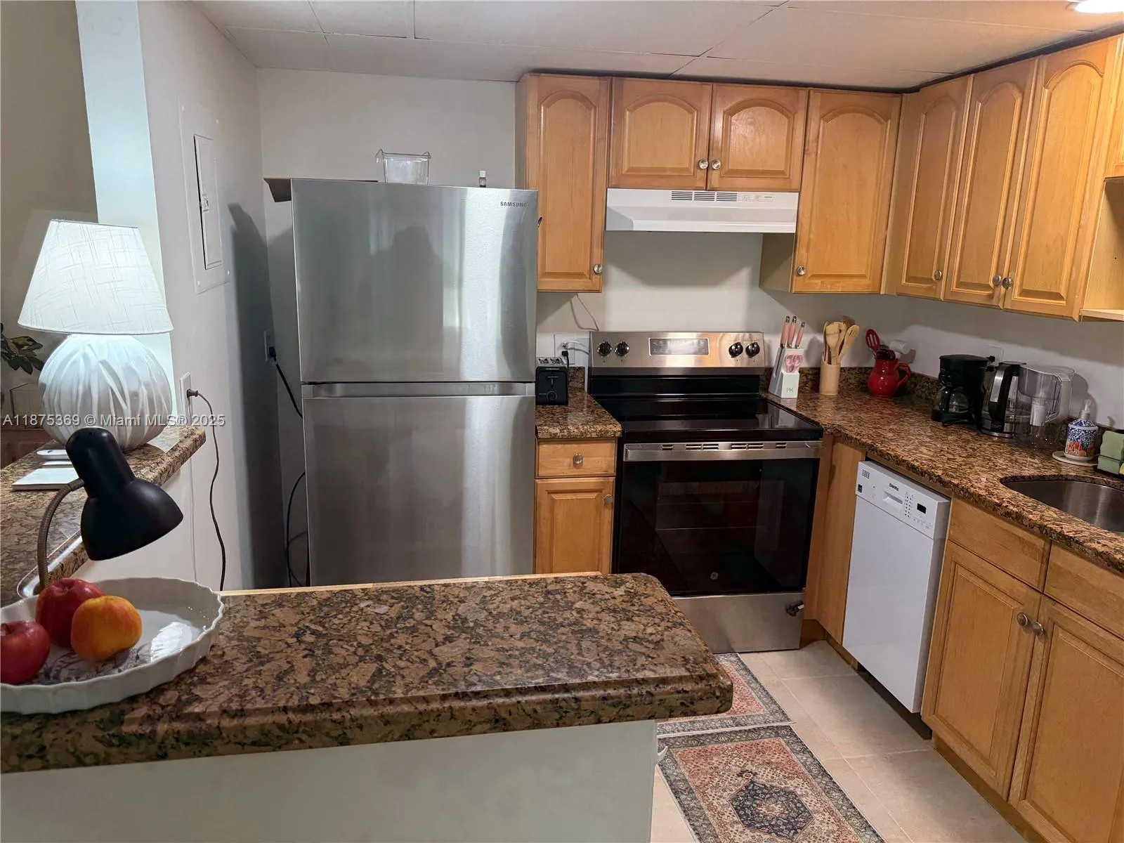 682 Monaco O, #682