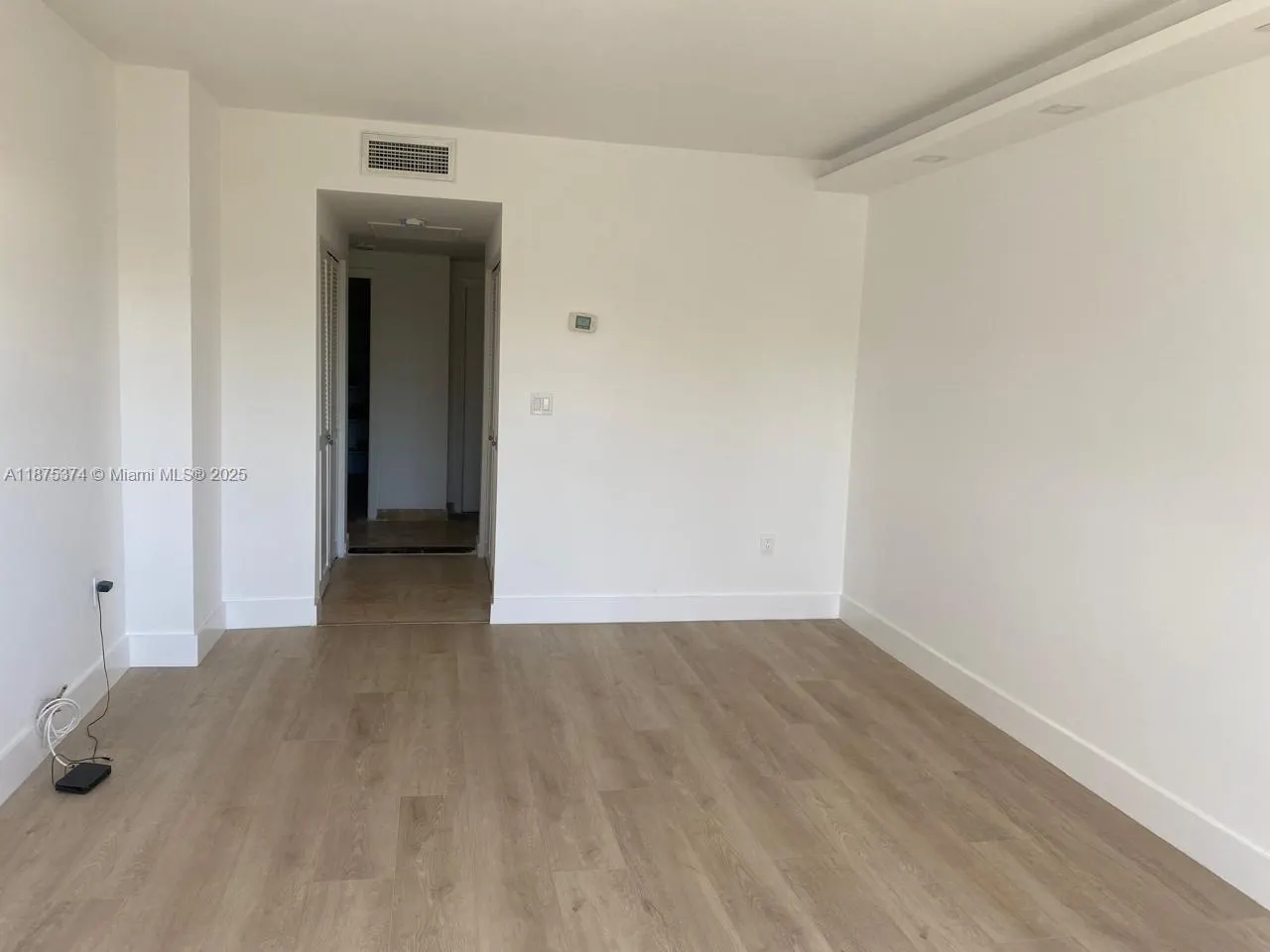 500 Bayview Dr, #230