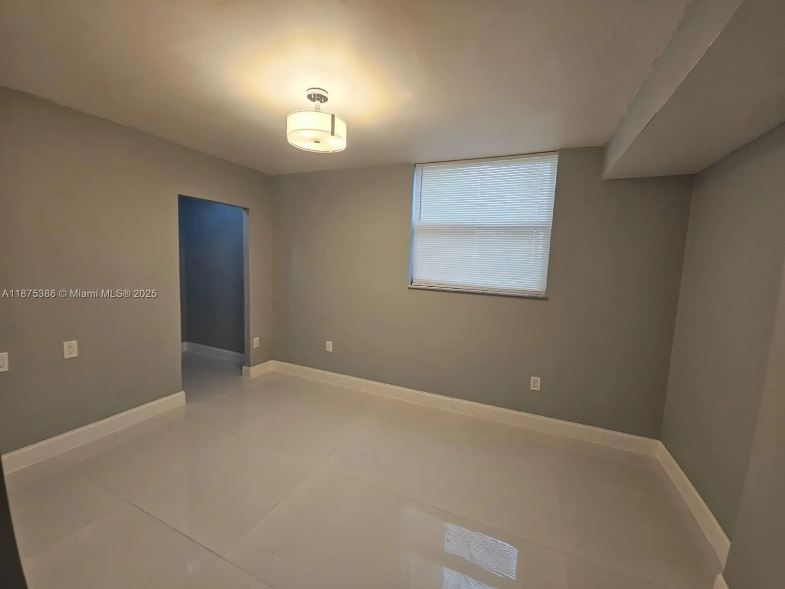 300 NW 42nd Ave, #407