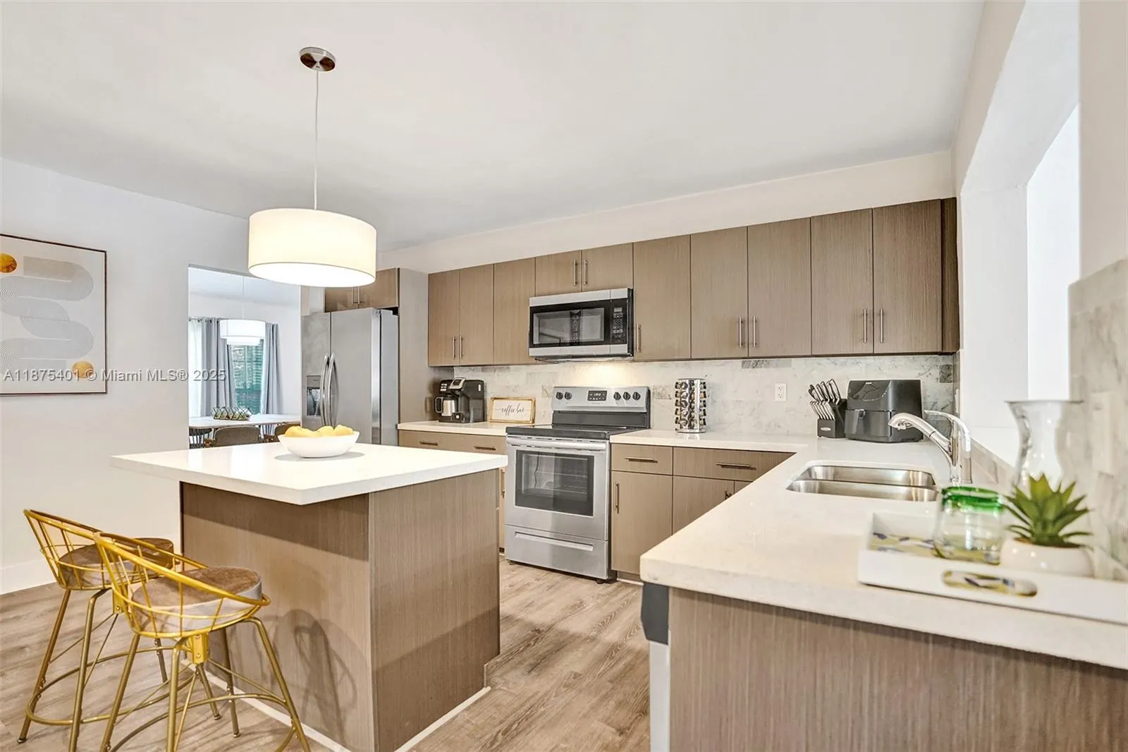 1960 SW 51st Ter