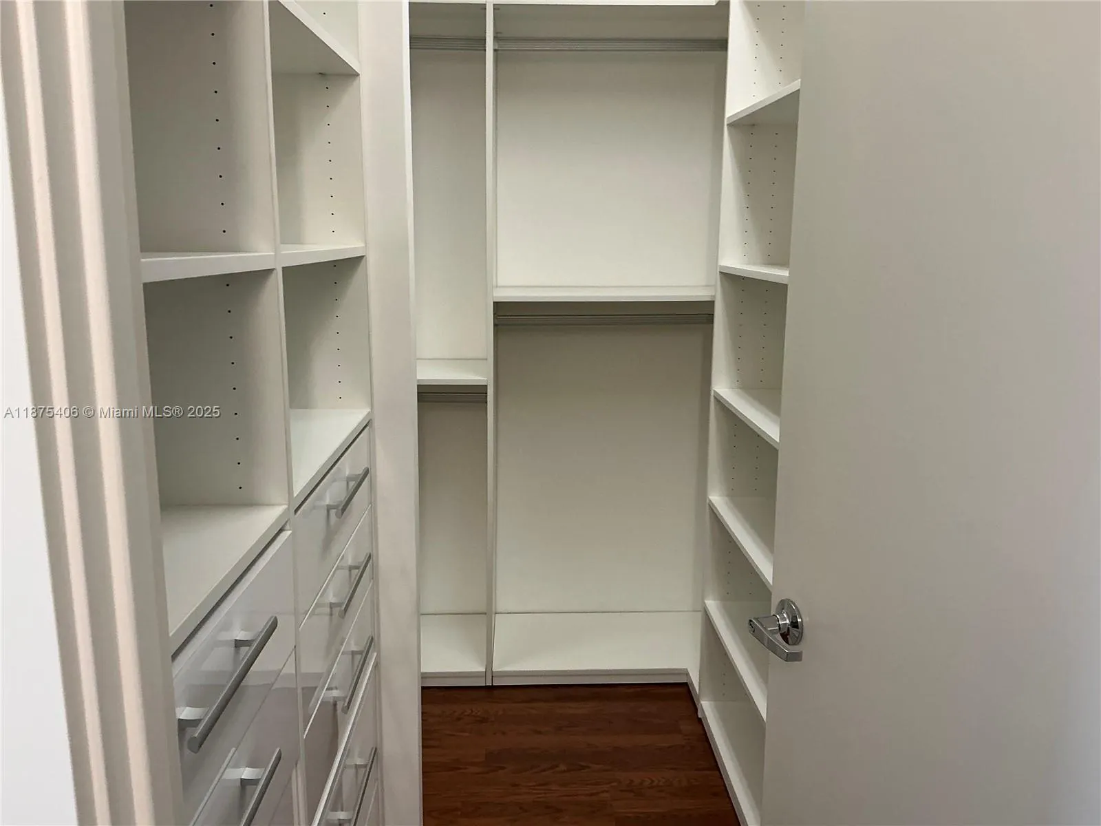 10155 Collins Ave, #303