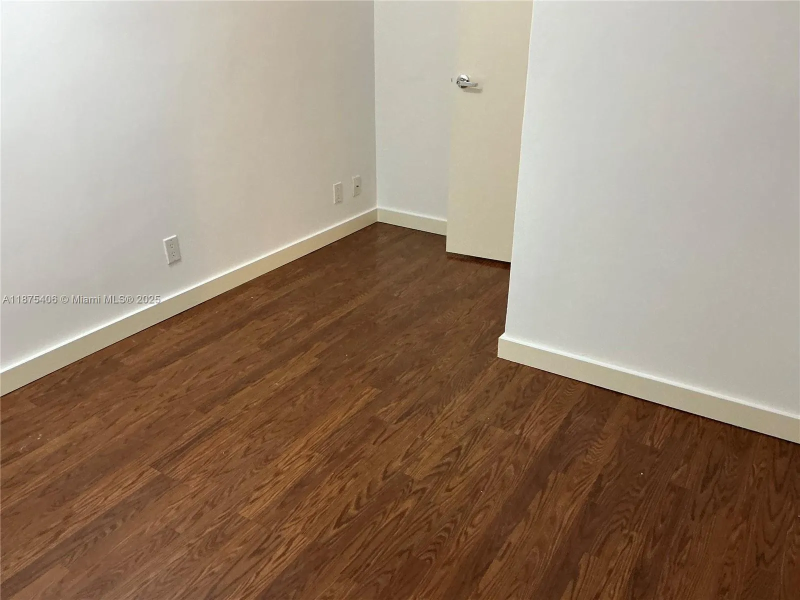 10155 Collins Ave, #303