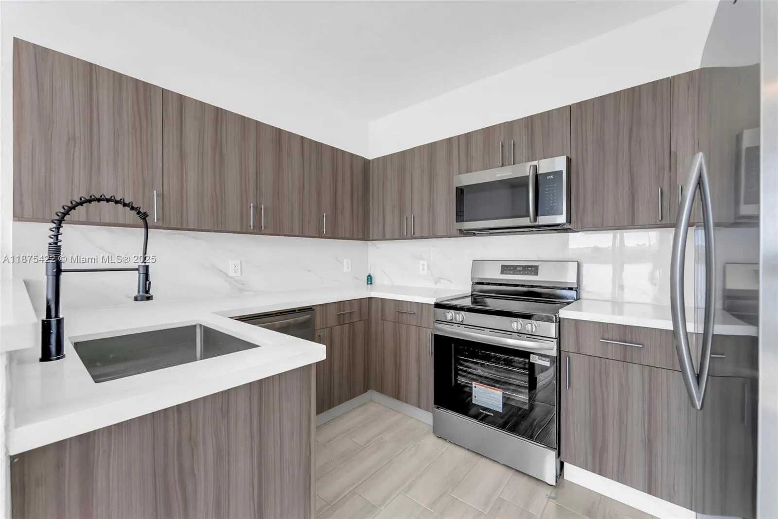 3907 SW 155th Ave, #315