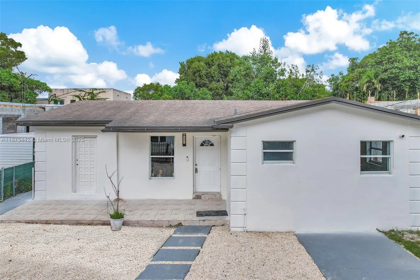 341 NW 43