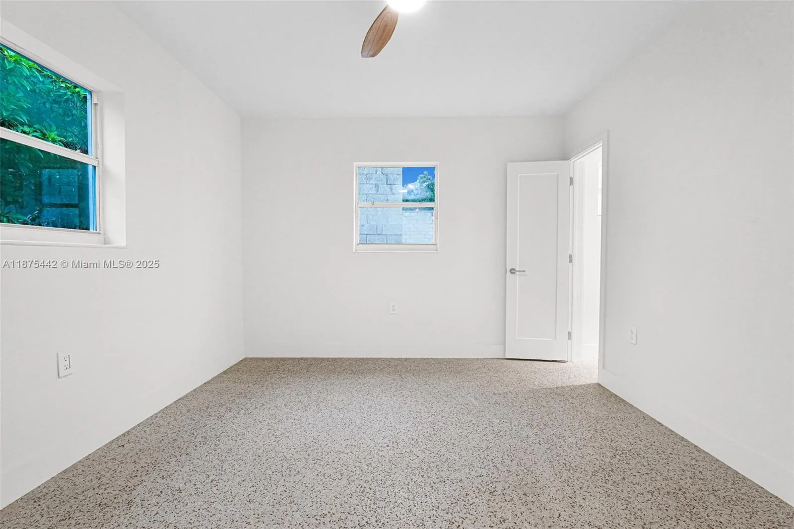 341 NW 43
