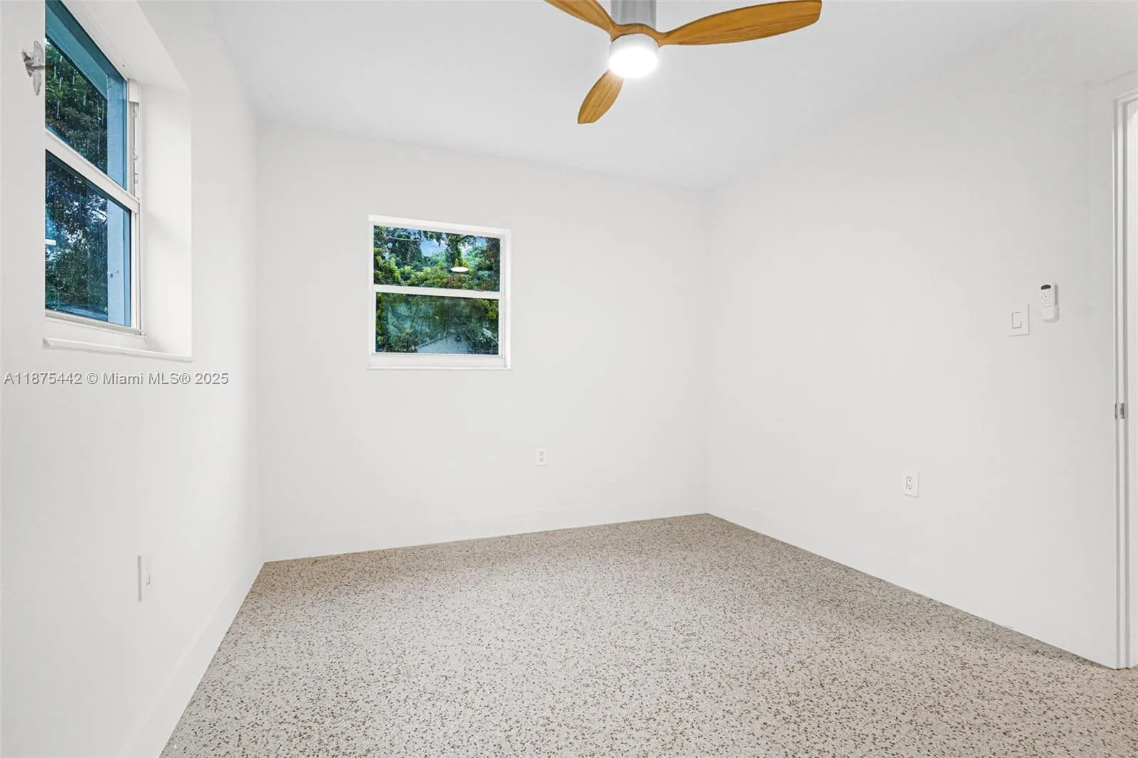 341 NW 43