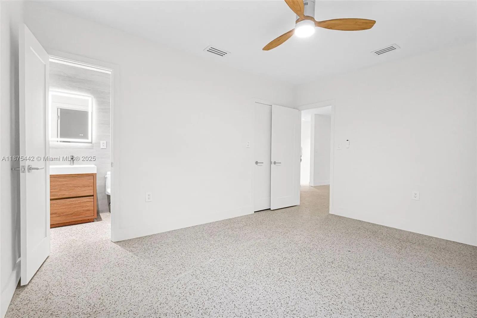 341 NW 43