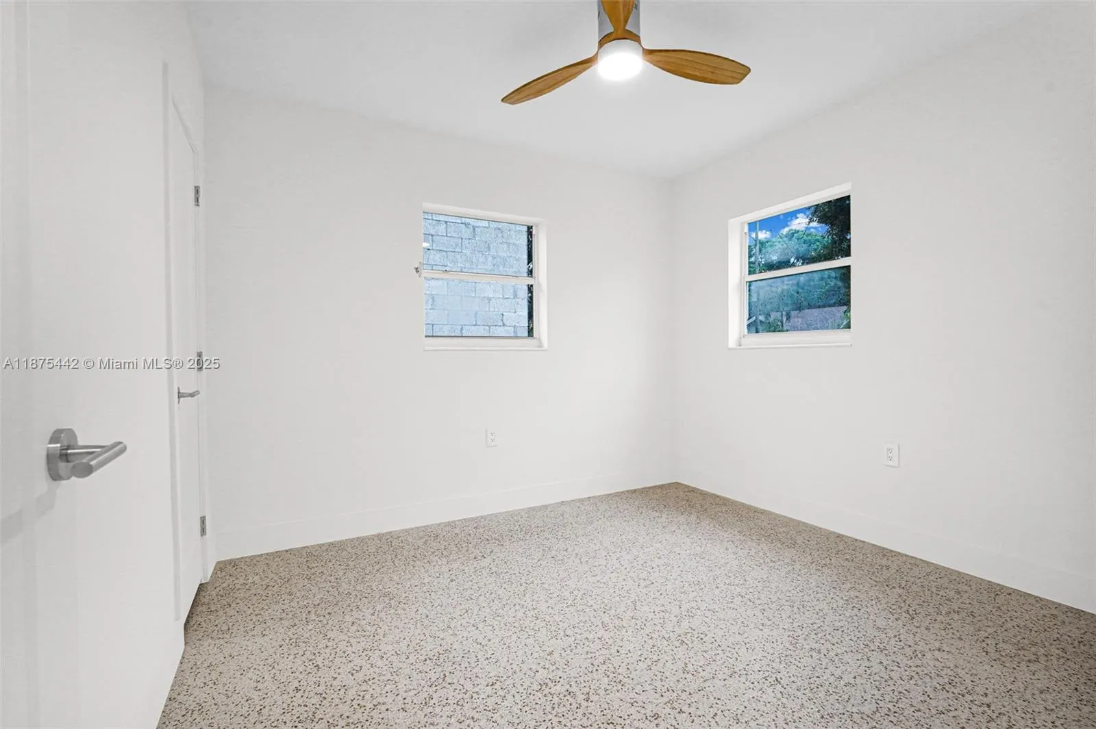 341 NW 43