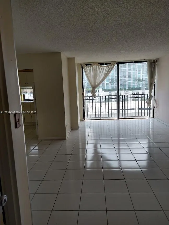 16909 S Bay Rd, #918