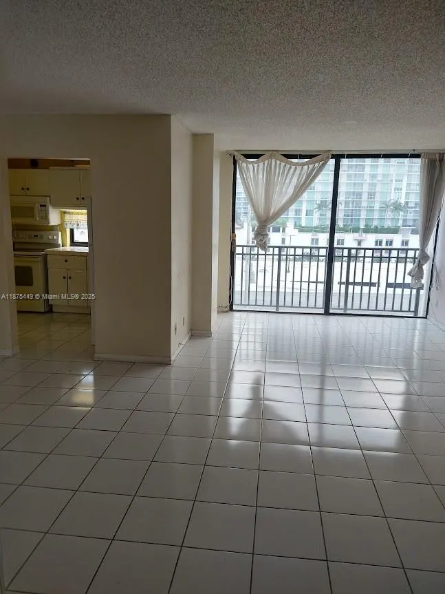 16909 S Bay Rd, #918