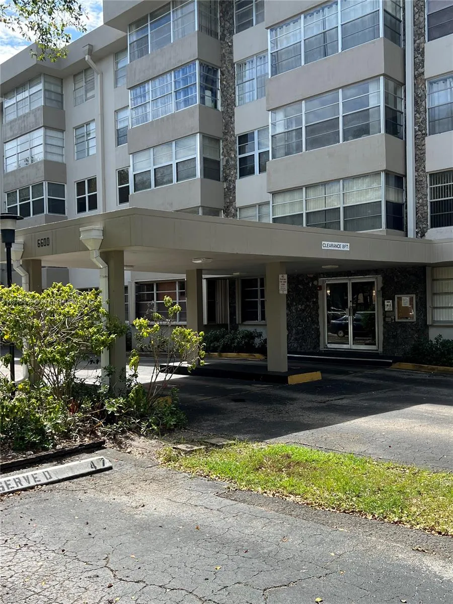 6600 Cypress Rd, #504