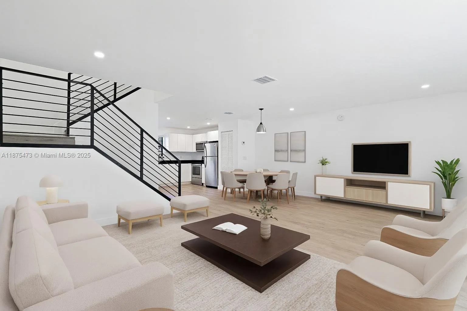 4323 NW 115th Ave