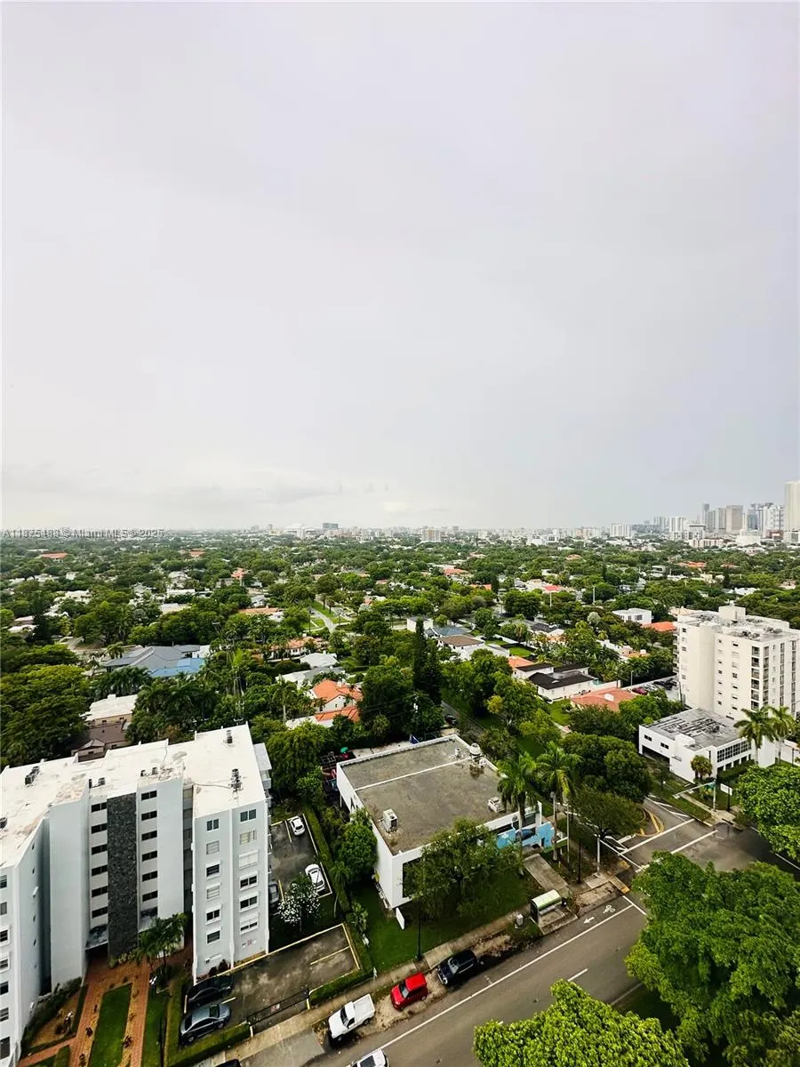 2525 SW 3rd Ave, #1604